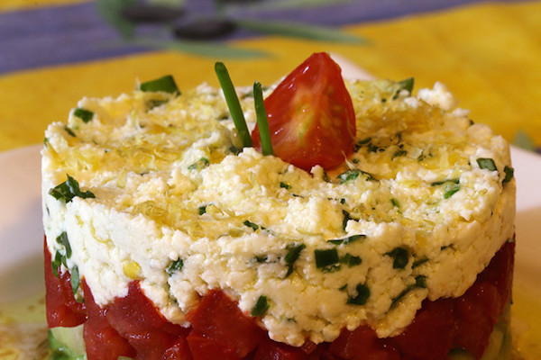 Tartare de concombre tomate et feta 1