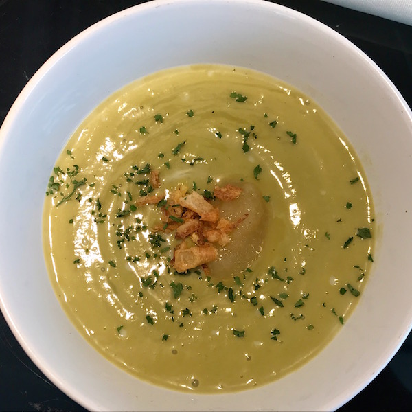 Velouté d'asperges et de Pommes Vertes 4
